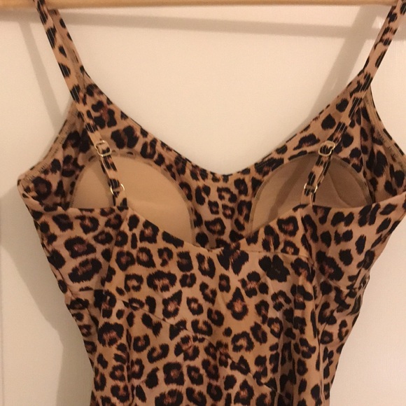 Summersalt “The Marina” One Piece in Leopard Print - Picture 4 of 4